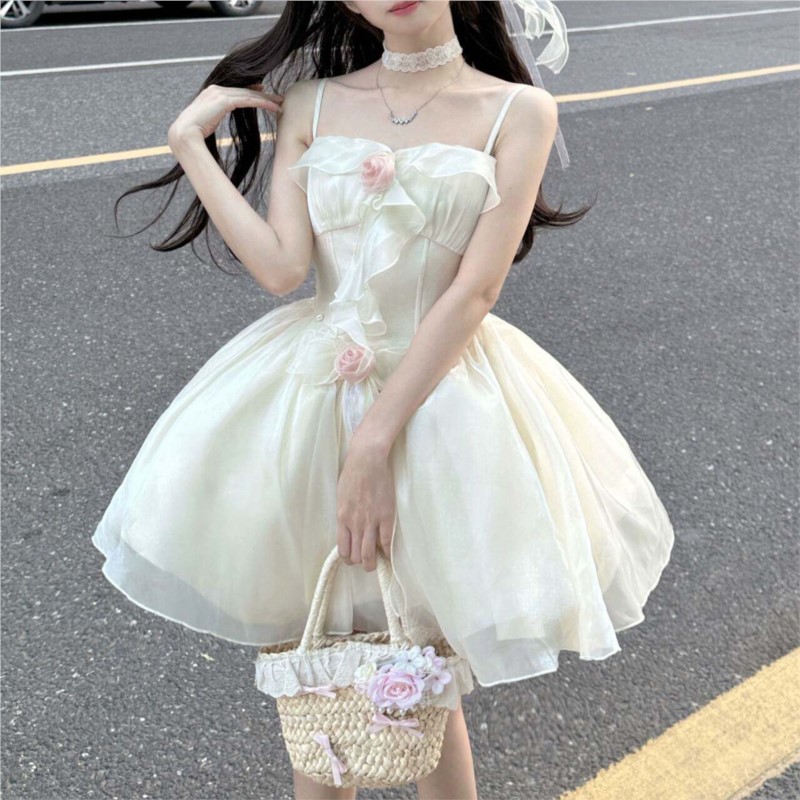 Yeni doğum günü ve yaşlanma tö - Luxury Lifestyle Dress incelemesi ve fiyatı